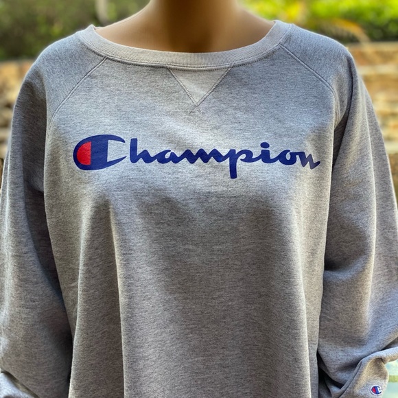 Champion Tops - CHAMPION WOMENS SWEATSHIRT